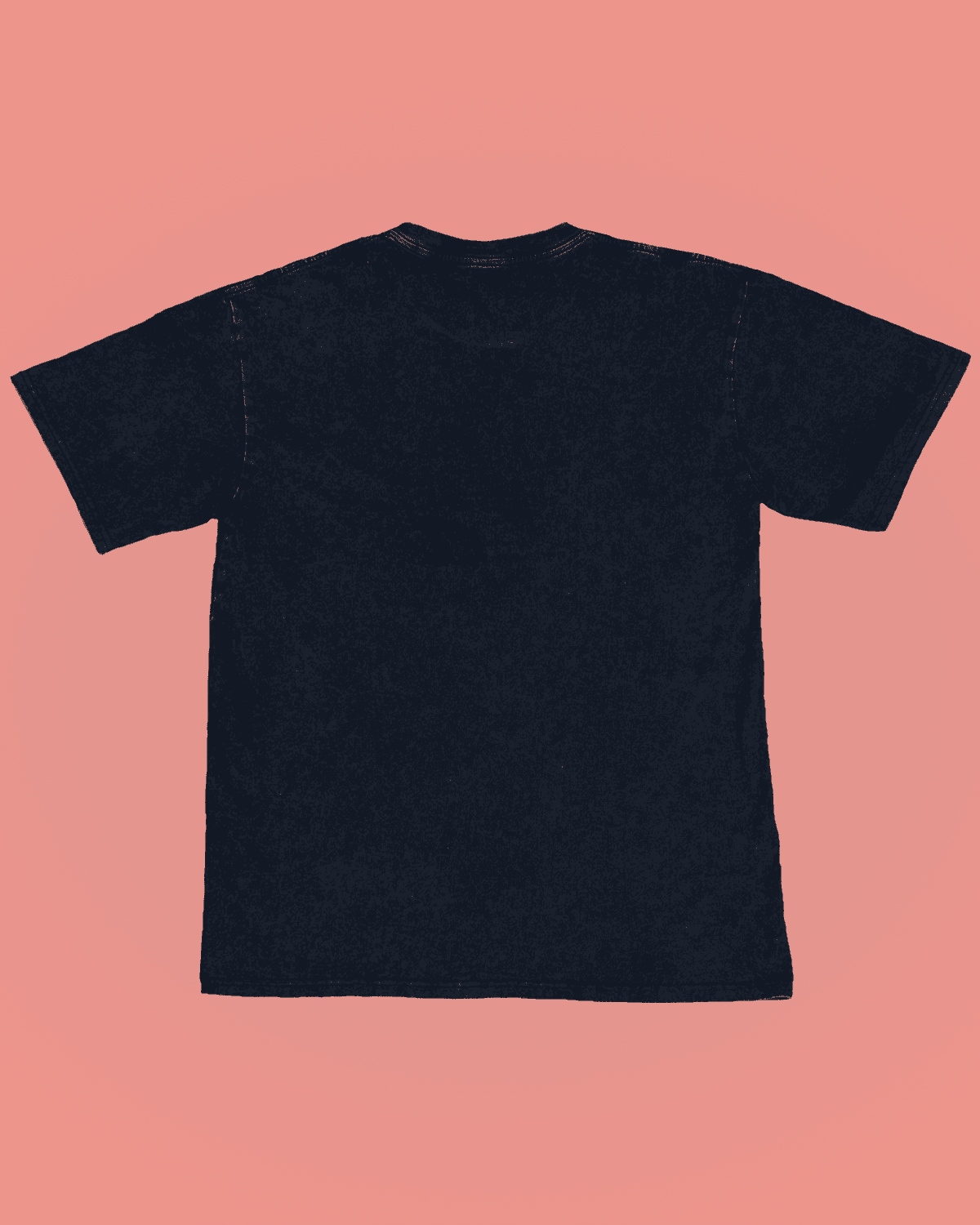 Among Us-ის მაისურის ახლო კადრ